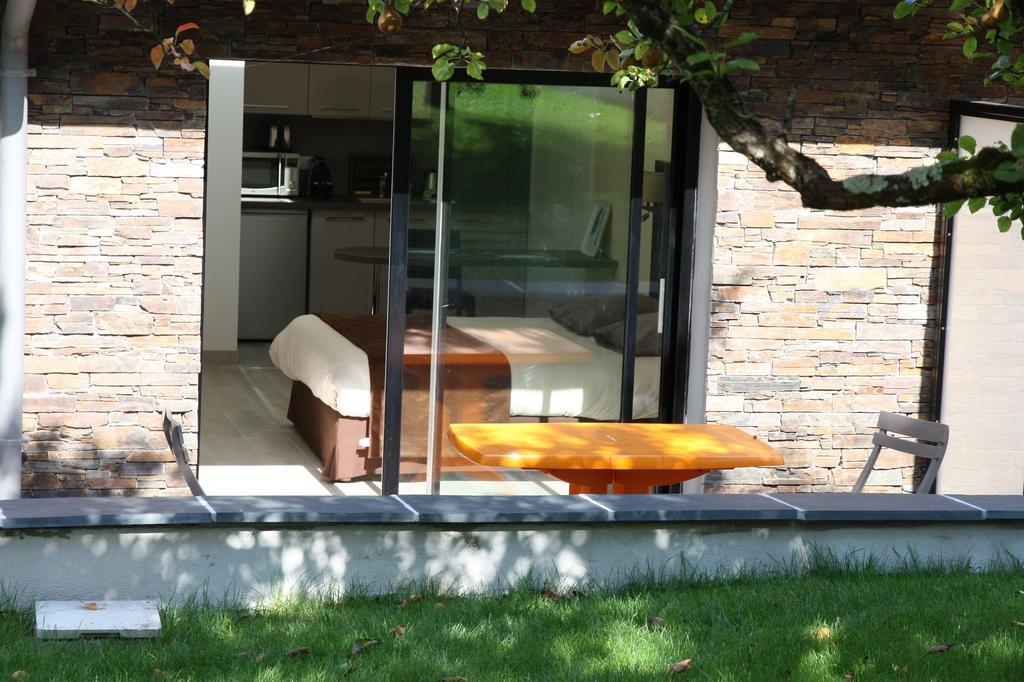 Resid'Spa Loire & Sevre เรอเซ ภายนอก รูปภาพ